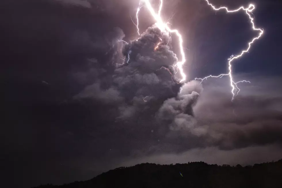 Minnesota Driver Lucky To Be Alive After Car Struck By Lightning
