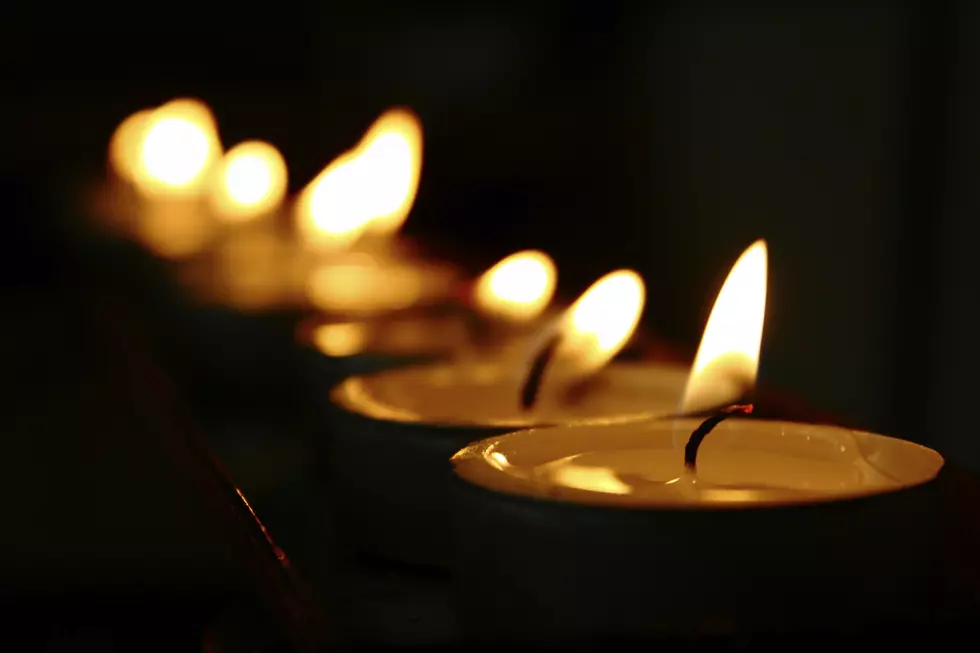 Candlelight Vigil Wednesday Night in Duluth To Honor Of Las Vegas Shooting Victims